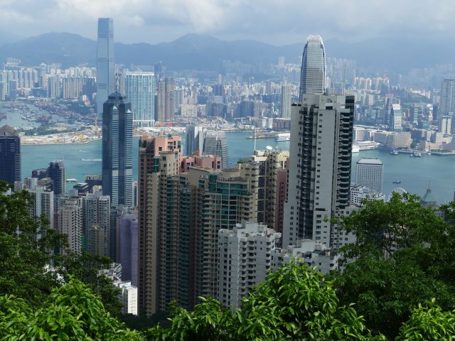 https://yuriydubkov.com/wp-content/uploads/2024/08/Hong-Kong-640x480.jpg