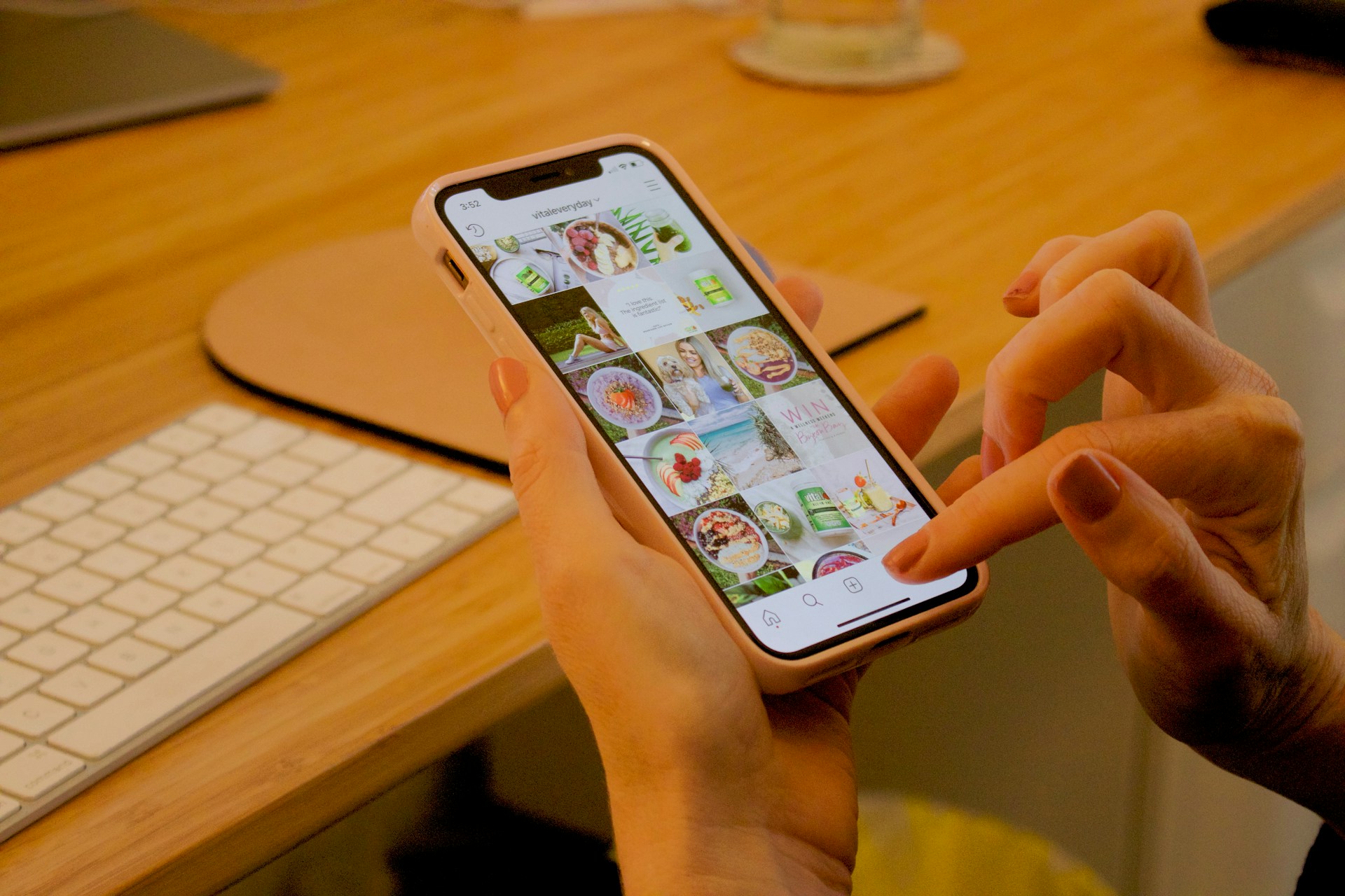 Instagram sales funnel features