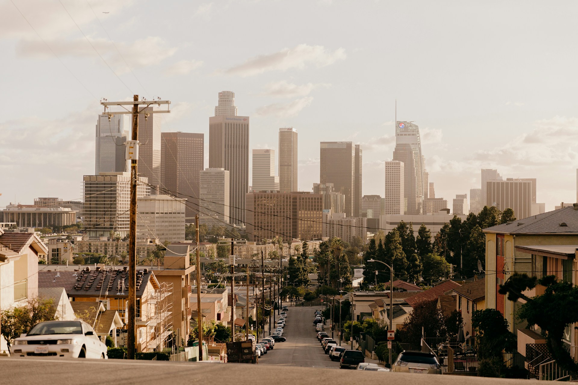 housing in Los Angeles price