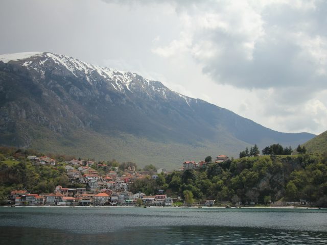 https://yuriydubkov.com/wp-content/uploads/2025/07/john-kinnander-sl2To6BuqVI-unsplash-640x480.jpg